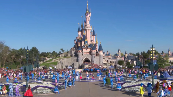La Grande Célébration du 25e Anniversaire de Disneyland Paris