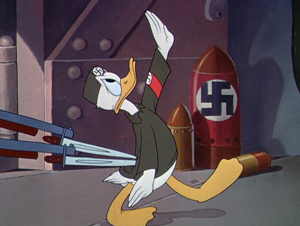 B01. Courts-métrages d'animation - Walt Disney Animation Studios - 1 : Mickey & Ses Amis - Page 5 1943-fuehrer-13