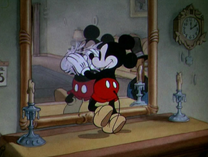 A01. Longs-métrages d'animation - Walt Disney Animation Studios - 3 - Hors-Série & Compilations - Page 6 1936-miroir-2