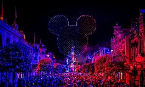 Le Journal des Parcs : L'Actu de Juillet 2023 - Actualité Disney - Image Une Le Journal des Parcs : L'Actu de Juillet 2023 - Actualité Disney - Image Une