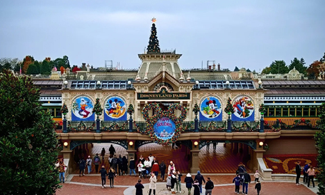 Résultats de Disneyland Paris : Bfm Business Noircit le Tableau - Image Une Résultats de Disneyland Paris : Bfm Business Noircit le Tableau - Image Une