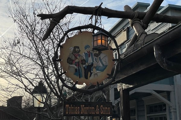 Tobias Norton & Sons Frontier Traders 