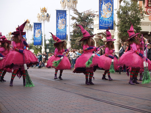 Stitch et les Sorcières Roses